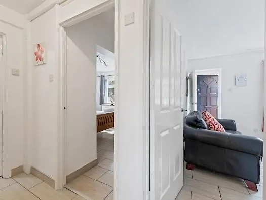 Self Catering Belfast Apartment